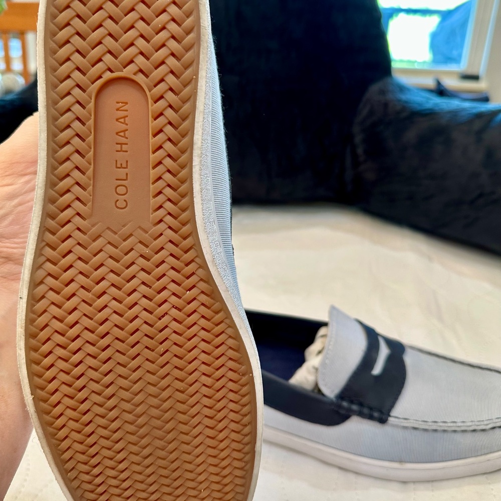 Cole Haan boat shoes 9 - Picture 5 of 8